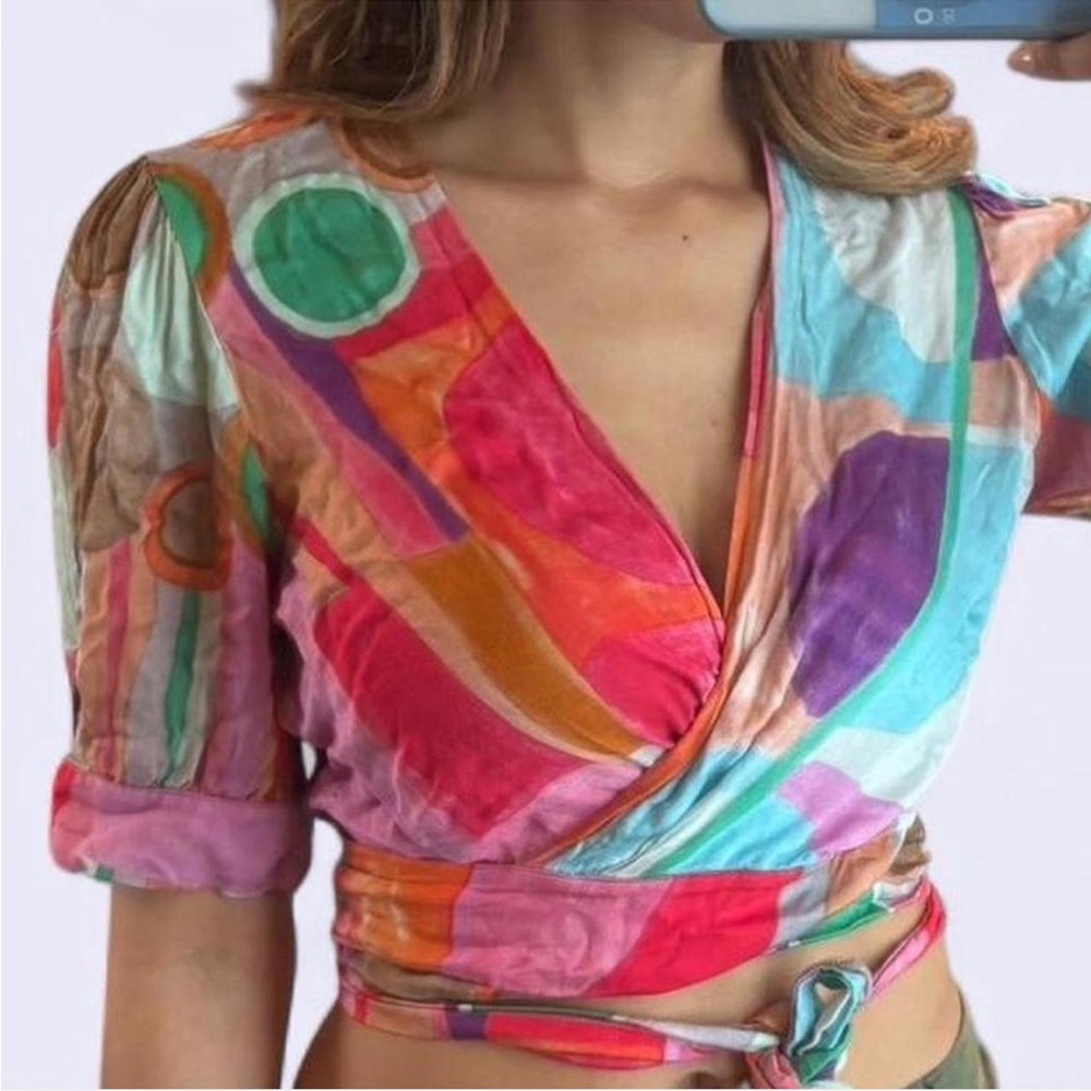 Aldomartins Pucci Wrap Top - US Size 12 - Fits like a M/L